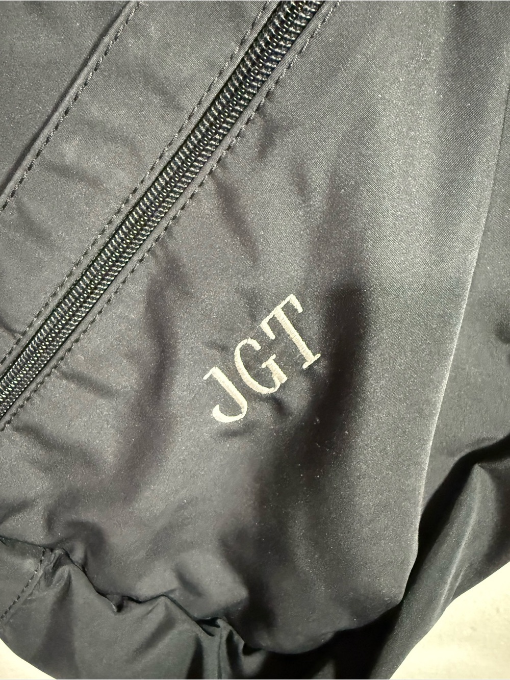 L.L. Bean Ameribag Healthy Back Bag - Picture 2 of 10